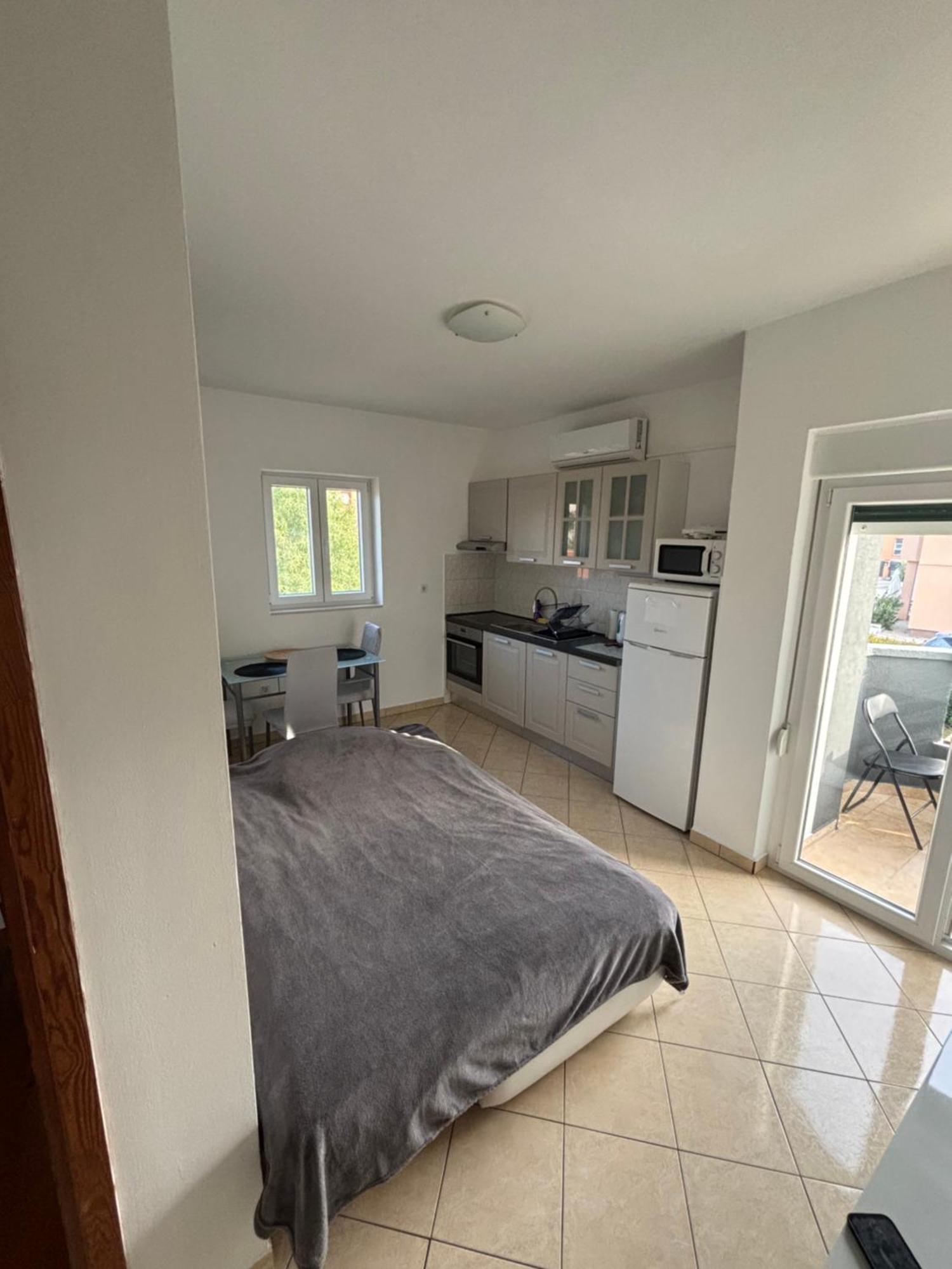 Apartman Tiziana ザダル エクステリア 写真